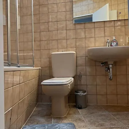 Appartement B Zur Ewigen Lampe Dritte Etage *